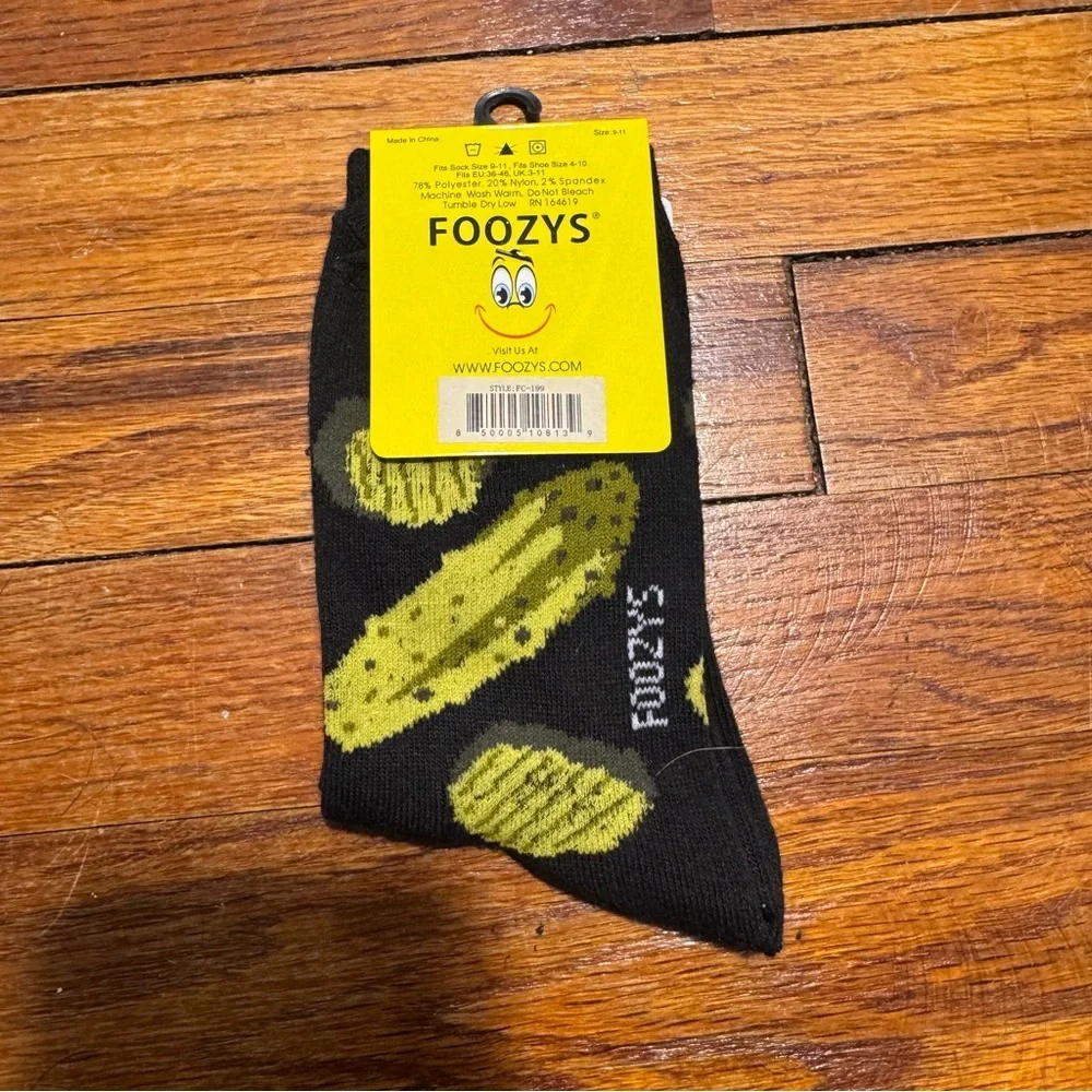 Pickle socks for size 9-11